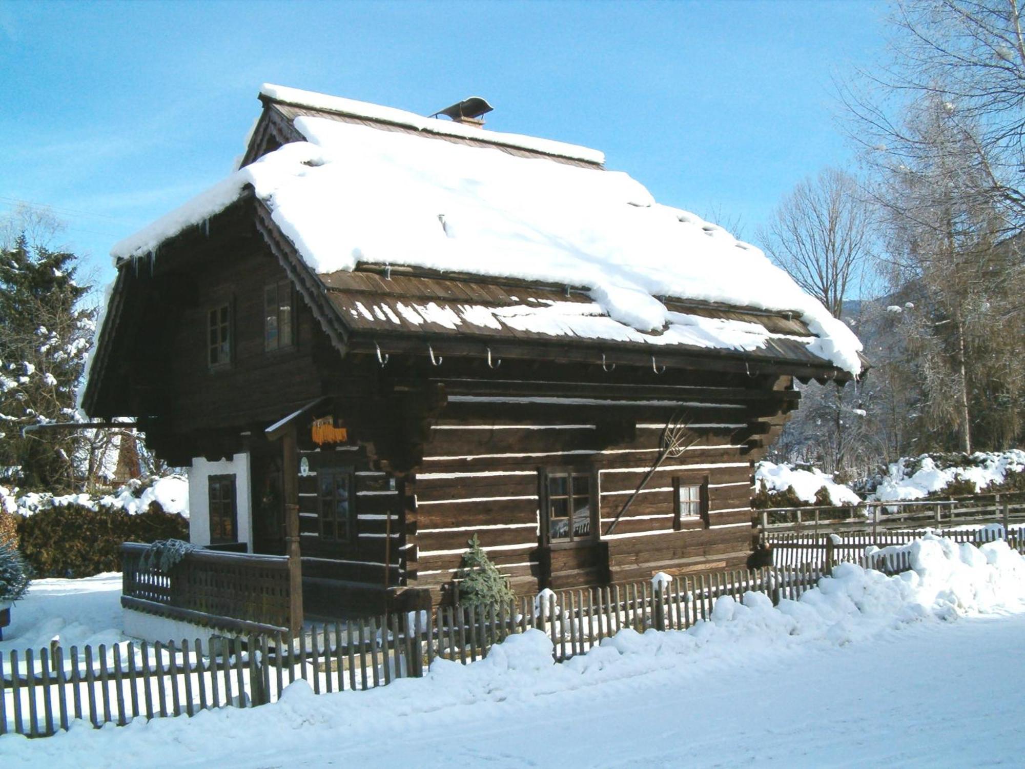 Holzblockhaeuser Fam. Schabus Гермагор Екстер'єр фото